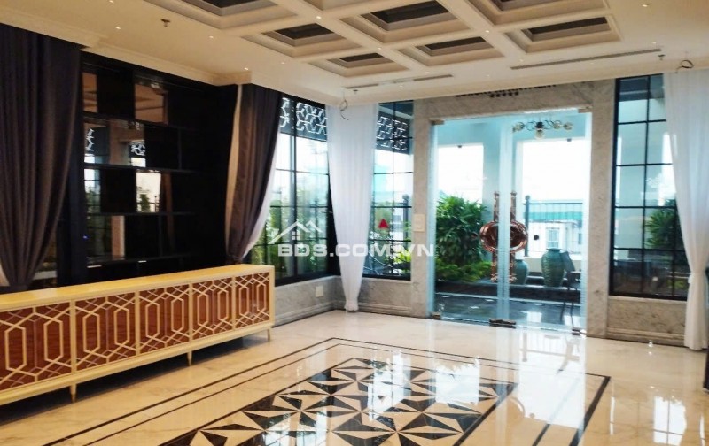 Tòa Văn Phòng VIP Nhất Mặt Phố Văn Cao, Ba Đình, 101m2 10 Tầng MT 6m, Chỉ 95 Tỷ