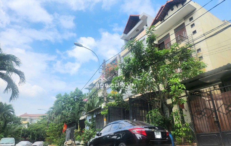 ĐẤT HẺM XE HƠI 100m2 - DƯƠNG ĐÌNH HỘI - PHƯỚC LONG B - QUẬN 9 chỉ nhỉnh 5 tỷ