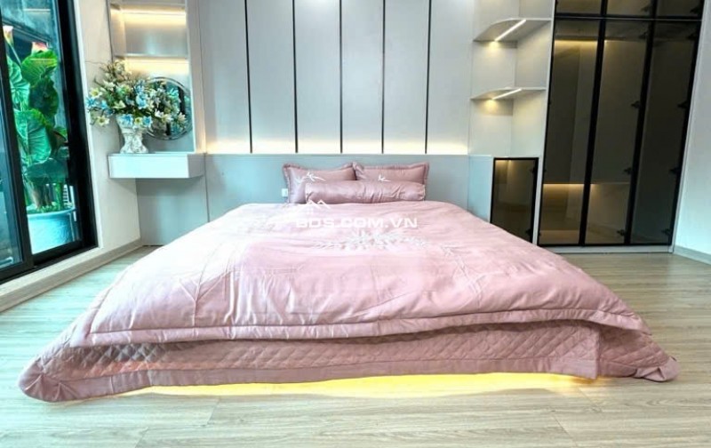 Bán Nhà Ngọc Hồi - DT 40m , Giá Nhỉnh 5 tỷ , oto đỗ cửa , Ngõ thông