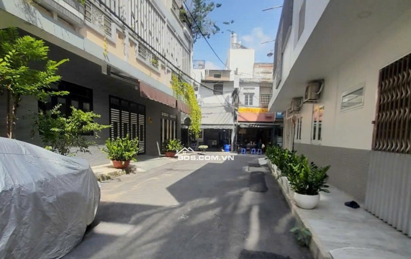 Nhà mới xây MTNB Cư Xá Lữ Gia. 4x16m. 4 tầng thang máy. Đường nhựa 8m có lề - 14,5 tỷ thương lượng