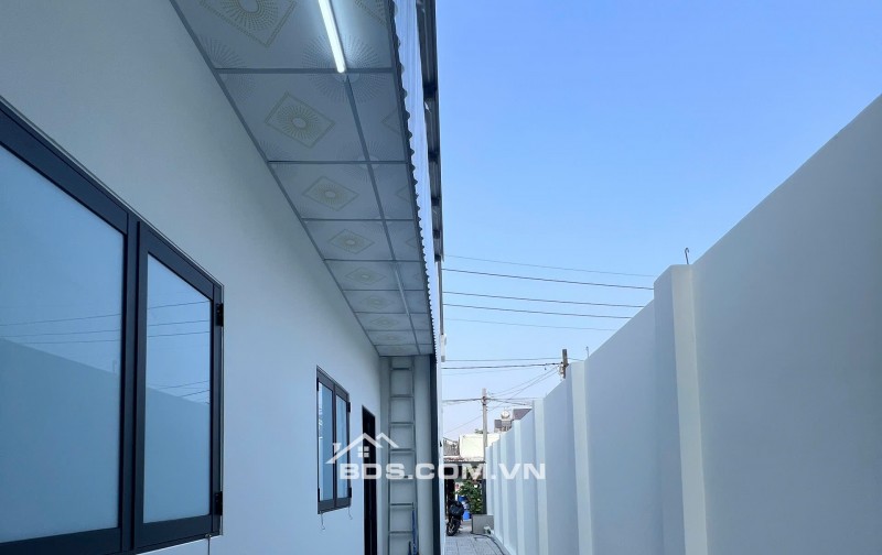 Bán nhà mới xây, hoàn công đầy đủ ngay BV Huyện Củ Chi, sát chợ An Nhơn Tây