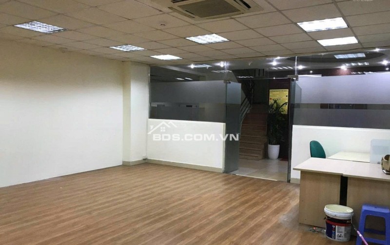 Chỉ 10 triệu có ngay VP 40m tại trung tâm phố Thái Hà, có chỗ để ô tô