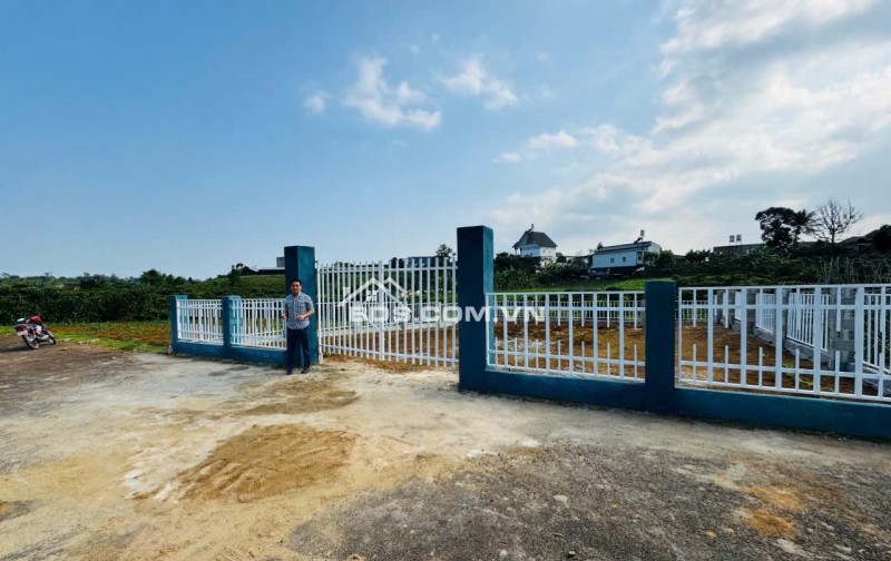 ~300m2 full thổ cư  phường Lộc Phát - TP Bảo Lộc chỉ 2tyx ngay điểm xuống cao tốc Nguyễn Văn Cừ
