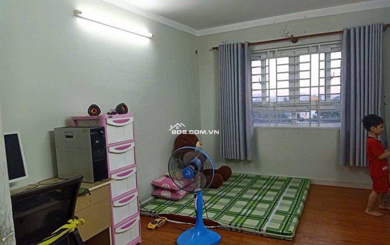 Chính chủ cần bán Căn hộ chung cư Hiệp Thành. 387A Lê Văn Khương. Giá 1.85 tỷ- 66m2