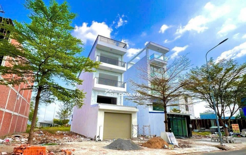 Bán gấp miếng đất thổ cư 125m2 ở Đức Hòa Long An giá 1 tỉ 865tr