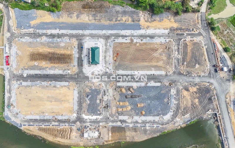 Đất đấu giá TT Chi Nê, Lạc Thủy, Hòa Bình cần chuyển nhượng