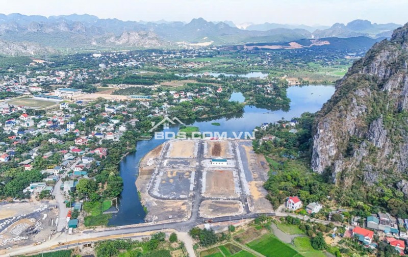 Đất đấu giá TT Chi Nê, Lạc Thủy, Hòa Bình cần chuyển nhượng