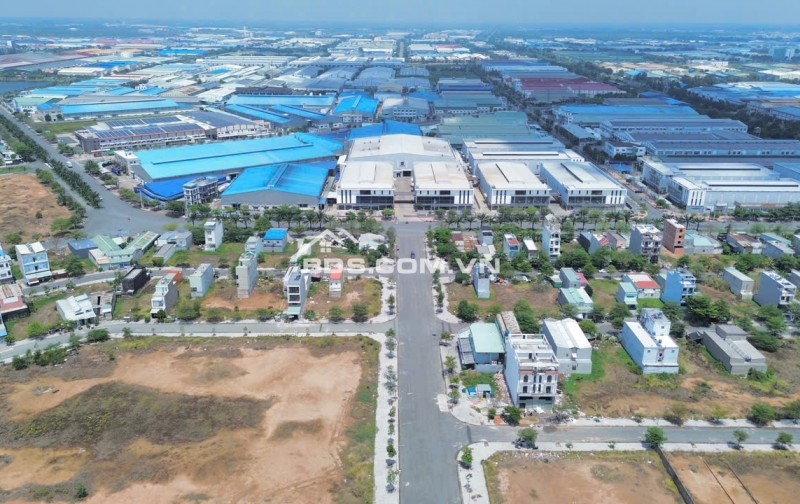 Bán miếng đất thổ cư 260m2 gần Cầu Xáng giá chỉ 3t870