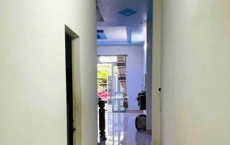 Bán Gấp Nhà Đ.Giác Đạo-Tân Xuân.92,9m2.Gía 650 Triệu-SHR.Bao Phí