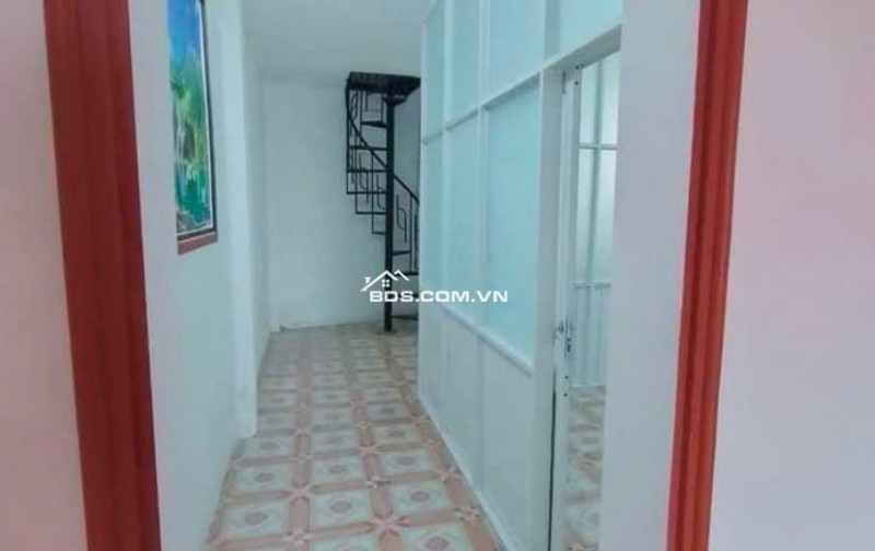 Bán gấp nhà 99m2 có SHR Tân hiệp Hóc môn Giá 720tr còn TL