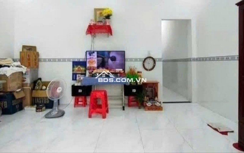 Bán nhà 86m2 Giá 710tr Đường Giác Đạo Xã Trung chánh Hóc Môn SHR