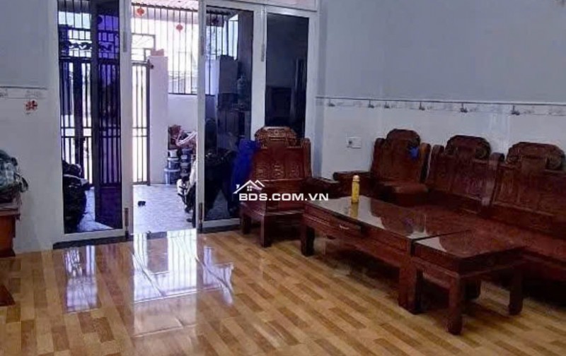 Bán nhà Nát 129m2 SHR Chỉ Còn 700tr Xã Tân Hiệp Hóc Môn! Gấp Gấp .