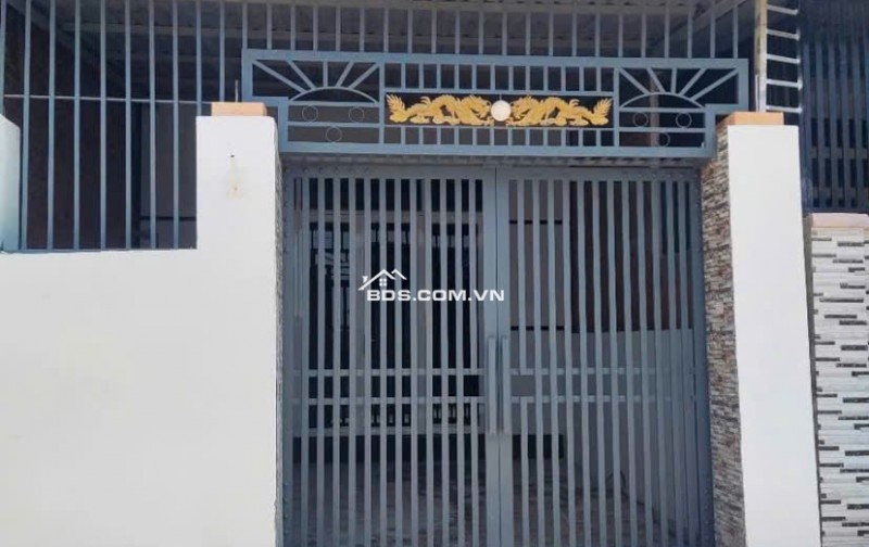 Bán nhà Nát 129m2 SHR Chỉ Còn 700tr Xã Tân Hiệp Hóc Môn! Gấp Gấp .