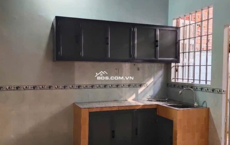 Bán nhà Nát 129m2 SHR Chỉ Còn 700tr Xã Tân Hiệp Hóc Môn! Gấp Gấp .