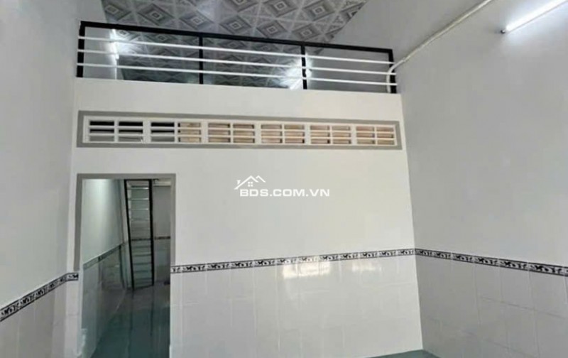 Làm ăn thua lỗ bán nhà 111m2 có SHR Giá 690tr gần BVXA Xã tân phú trung Củ Chi !