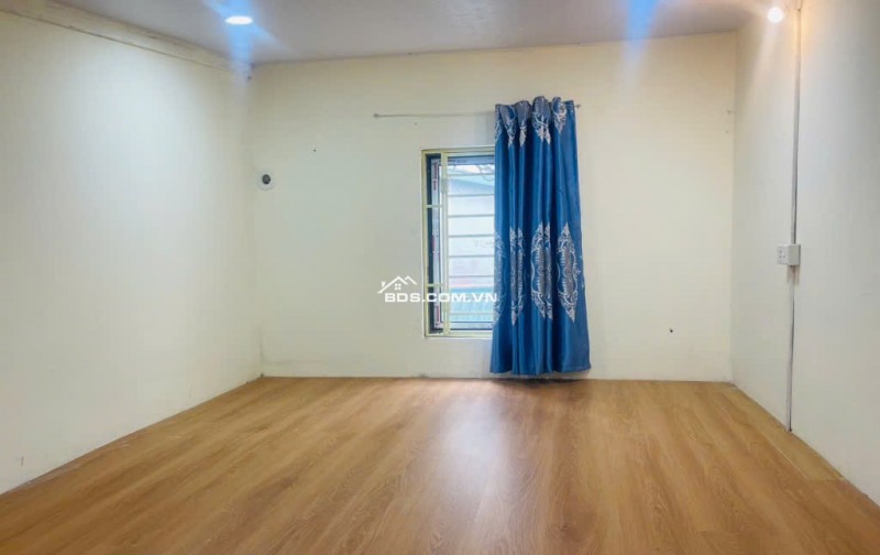 Bán Nhà Tân Khai Lĩnh Nam 17m, 2 Tầng Giá 1.045Tỷ Nhà Chưa Sổ
