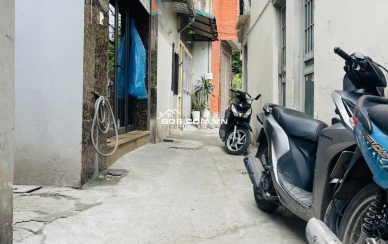 Bán Nhà Tân Khai Lĩnh Nam 17m, 2 Tầng Giá 1.045Tỷ Nhà Chưa Sổ