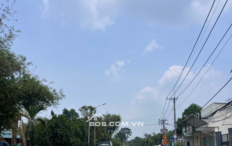 Bán căn nhà xưởng mặt tiền đường Nguyễn Thị Nê, Phú Hòa Đông, Củ Chi.