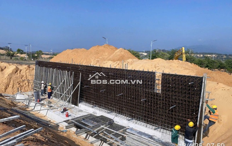 PARA GRUS VỊ TRÍ ĐẸP GIÁ TỐT NHẤT THỊ TRƯỜNG LH 0917678685