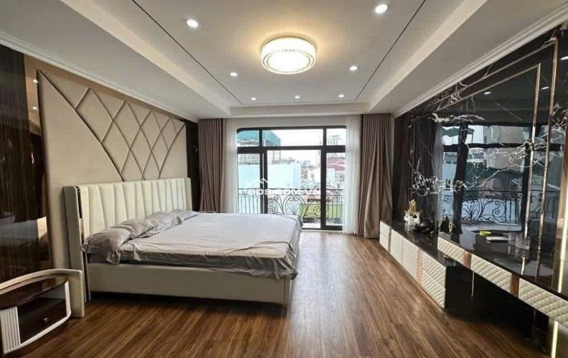 Bán Nhà Trương Định - Thịnh Liệt , DT65m ,Giá Hơn 12 Tỷ, oto ,Thang Máy