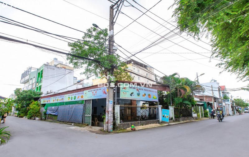 Hiện gia đình cần tiền để giải quyết công việc nên chủ muốn sang lại hồ câu tôm giải trí - Địa chỉ: 11C/2 Hiệp Thành 26, P Hiệp Thành, Quận 12, TP Hồ