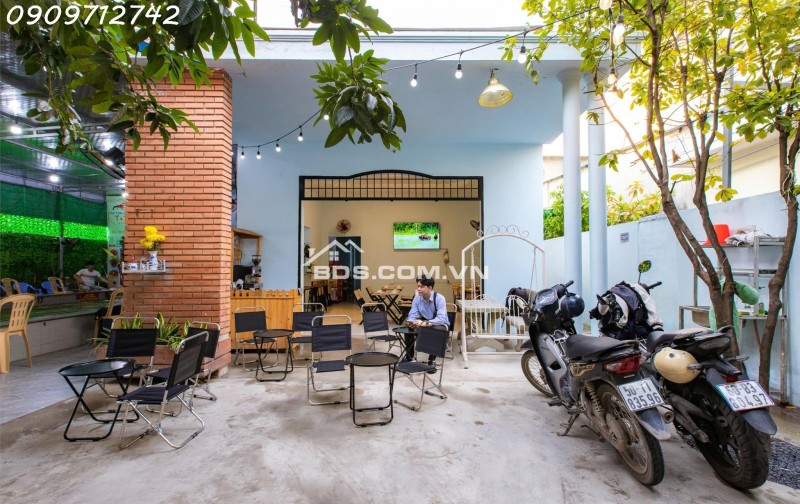 Hiện gia đình cần tiền để giải quyết công việc nên chủ muốn sang lại hồ câu tôm giải trí - Địa chỉ: 11C/2 Hiệp Thành 26, P Hiệp Thành, Quận 12, TP Hồ