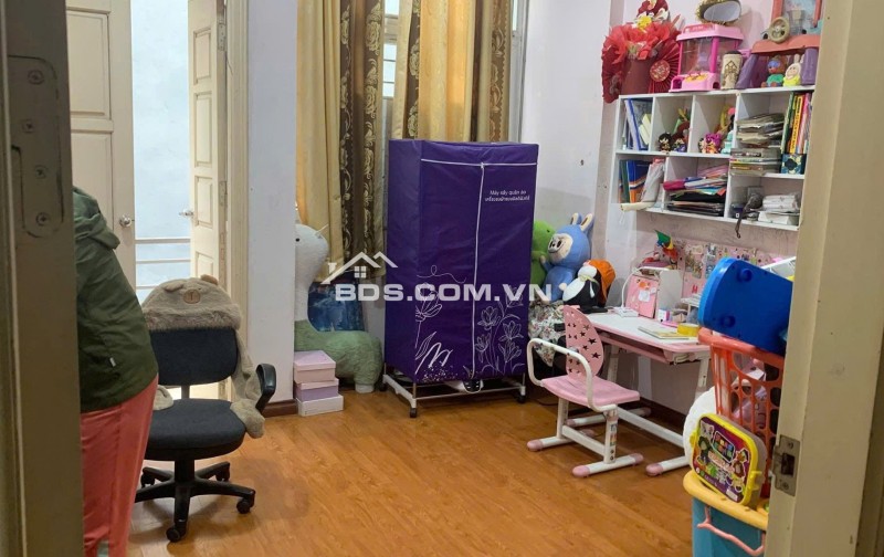 Trung Văn 41 5 14.8 12.4 tỷ  ĐC Duy 282
