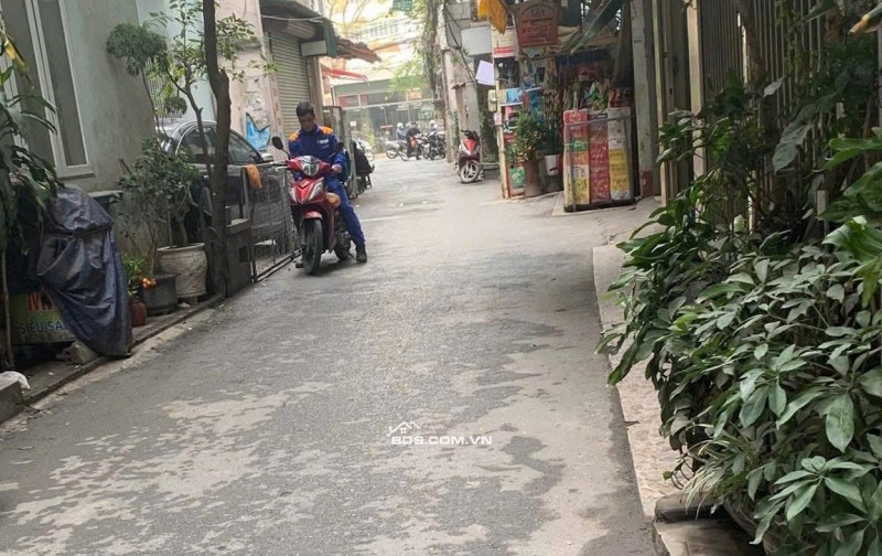 Trung Văn 41 5 14.8 12.4 tỷ  ĐC Duy 282