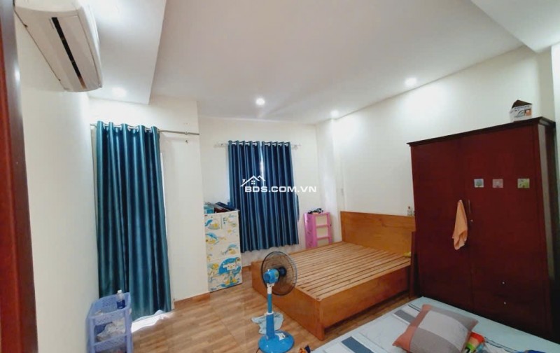 BÁN NHÀ ĐƯỜNG SỐ 6 DT 66m2 GIÁ 7.3 tỷ Linh Xuân Thủ Đức