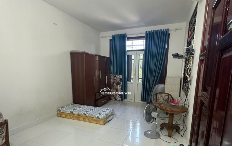 MẶT TIỀN KINH DOANH ĐƯỜNG 33m SÂN BAY ĐÀ NẴNG 300m2 sử dụng CHỈ 11 TỶ NHỈNH