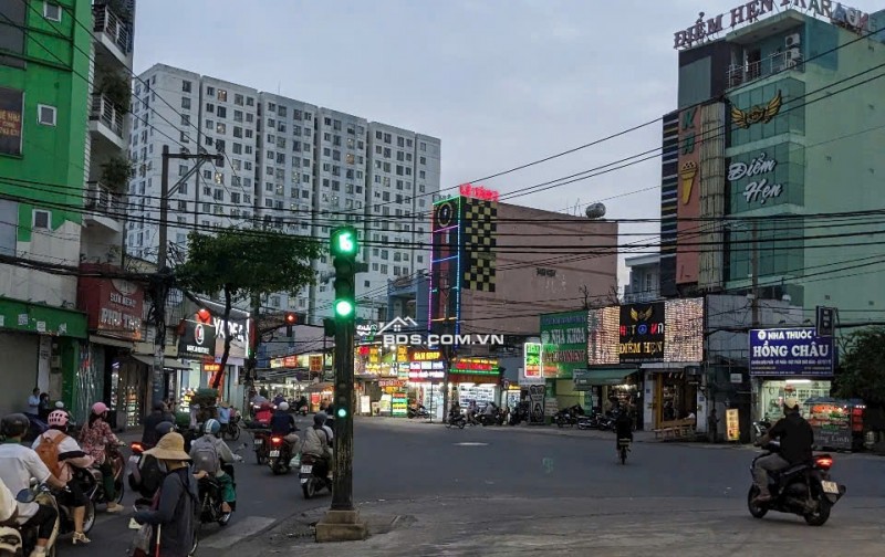 Bán nhà MTKD Bình Long 4x27m.  Nhà 1 lầu ok. Giá 14.8 Tỷ, Tân Phú, Khu kinh doanh xầm uất.