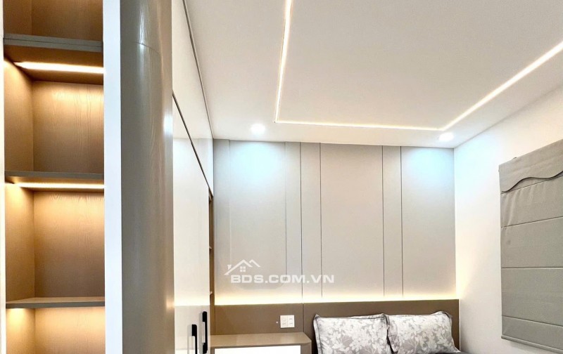 Bán nhanh căn view biển nội thất mới 100% hiện đại Mường Thanh Viễn Triều