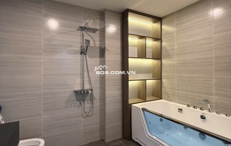 Mặt  phố Bảo Linh – Phúc Tân, 70m 5tầng thang máy 23.5 tỷ.