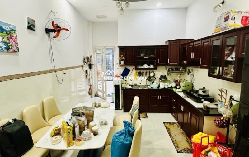 Nhà đẹp kiên cố - Ngay Hiệp Thành City - Hẻm xe hơi Trần Thị Hè - 4x17m - 3 tầng - 4.75 tỷ