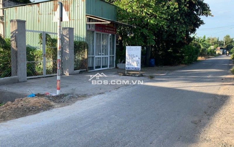 6x40, 1/Nguyễn Thị Lắng, Tân Phú Trung, Củ Chi. 3,3 tỷ thương lượng