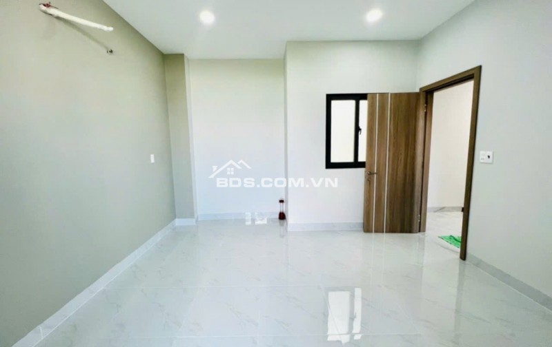 Bán nhà  gần Phú Mỹ Hưng,Huỳnh Tấn Phát,Phú Thuận,Quận 7, giá chỉ 3,95 tỷ.gọi ngay 0849131413 xem nhà