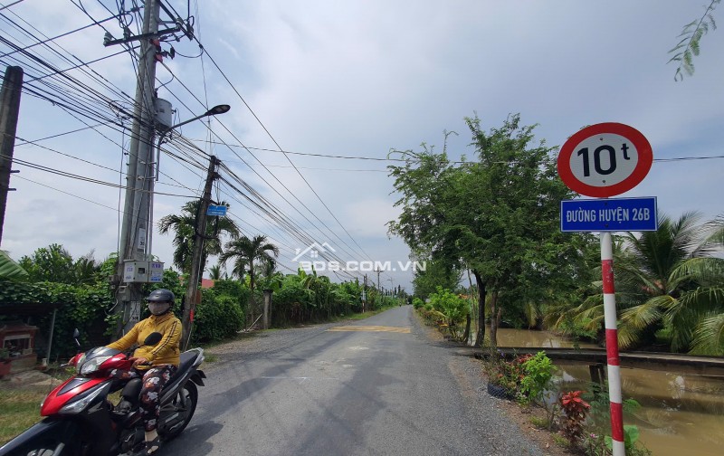Đất 6x30m ĐH89 vô 50m Giá 3xx triệu