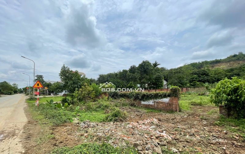 BÁN LÔ GÓC SIÊU ĐẸP 1534m2- MẶT ĐƯỜNG CHÍNH 446, ĐÔNG XUÂN, QUỐC OAI, HÀ NỘI, GIÁ 10,5tr/1m2