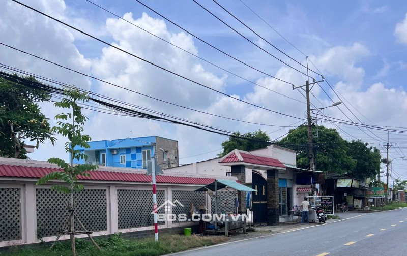 Bán Lô đất mặt tiền Nguyễn Thị Lắng, 3,6 tỷ, full thổ cư