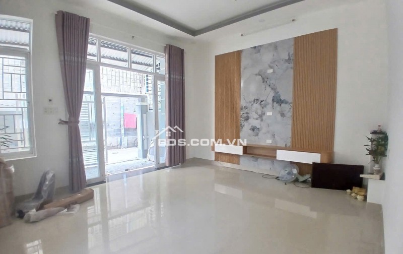 BÁN NHÀ PHÚ VINH, VĨNH THẠNH, NHA TRANG FULL NỘI THẤT, ĐƯỜNG Ô TÔ GIÁ CHỈ 2 TỶ 8