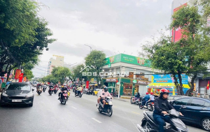 BÁN NHÀ MẶT TIỀN KINH DOANH TẠI THÁI NGUYÊN, NHA TRANG ĐANG CHO THUÊ TẠO DÒNG TIỀN HÀNG THÁNG