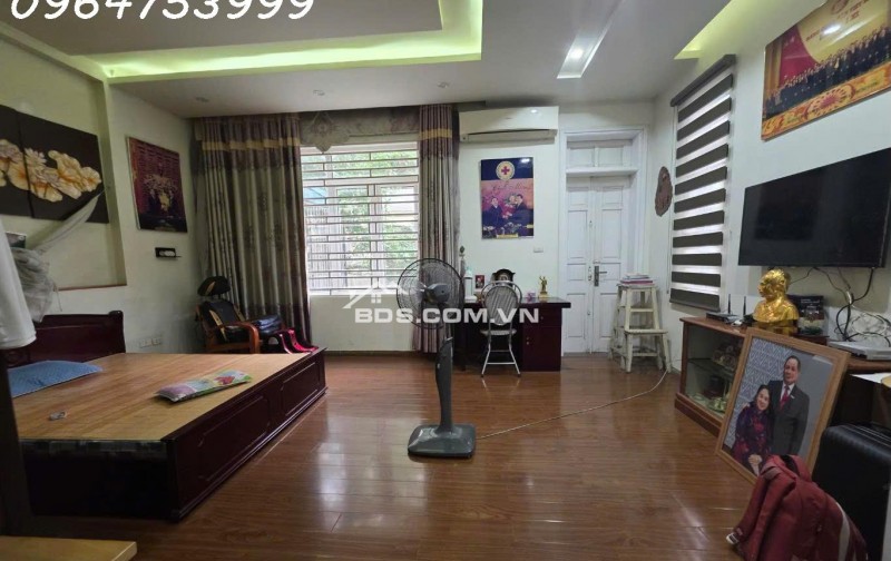 SIÊU VIP – BIỆT THỰ SÂN VƯỜN, Ở SƯỚNG GIỮA LÒNG THỦ ĐÔ
Diện tích thực tế 150m²  Mặt tiền 7.8m  Khu Cán bộ Trung ương