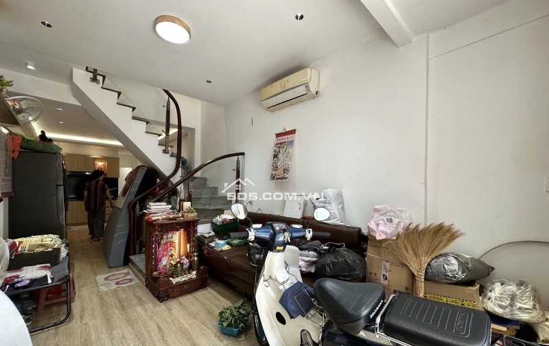 BÁN NHÀ GIÁP PHÚ NHUẬN – BÌNH THẠNH – NGUYỄN THÁI SƠN, GÒ VẤP
62m² - HẺM 4M THÔNG – KHÔNG QUY HOẠCH