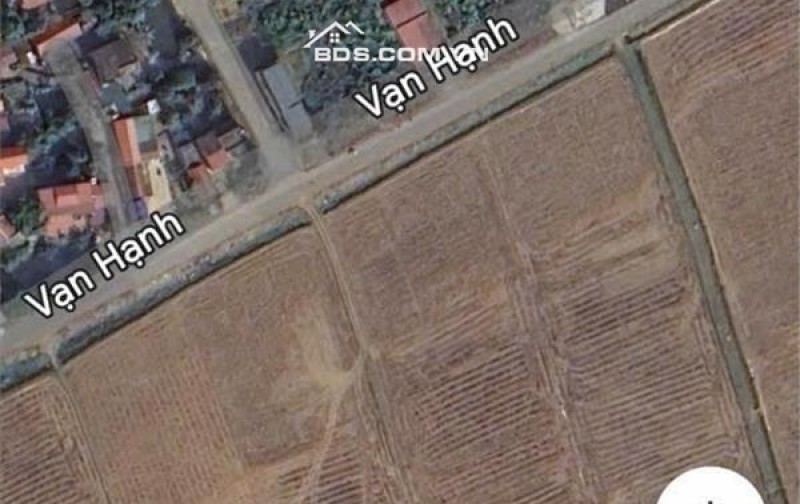 Chính chủ bán đất Ninh Bình tại Vạn Hạnh, oto vào quay đầu thoải mái