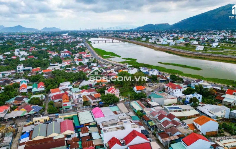 Nhà vườn trung tâm Diên Khánh