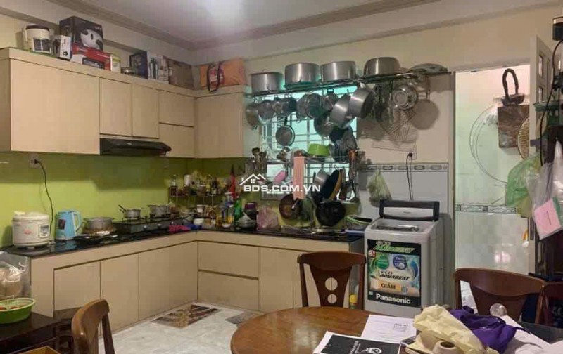 Bán nhà đẹp đường nguyễn văn quỳ q7 4 tầng hẻm thông thoáng 64m² sổ vuông