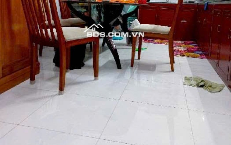 Bán nhà hẻm xe hơi phạm hữu lầu, 92m2, nhà cấp 4, chỉ 4.7 tỷ sổ vuông chính chủ