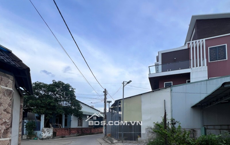 Bán lô đất 1/ đường Nguyễn Thị Minh Khai, Phú Hòa, Thủ Dầu Một, BD