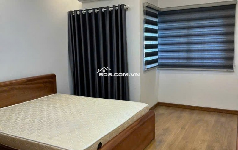 BÁN GẤP NHÀ 4 TẦNG - HẺM XE HƠI 8M OTO TRÁNH NHAU LÊ VĂN LƯƠNG, P. TÂN KIỂNG, Q7