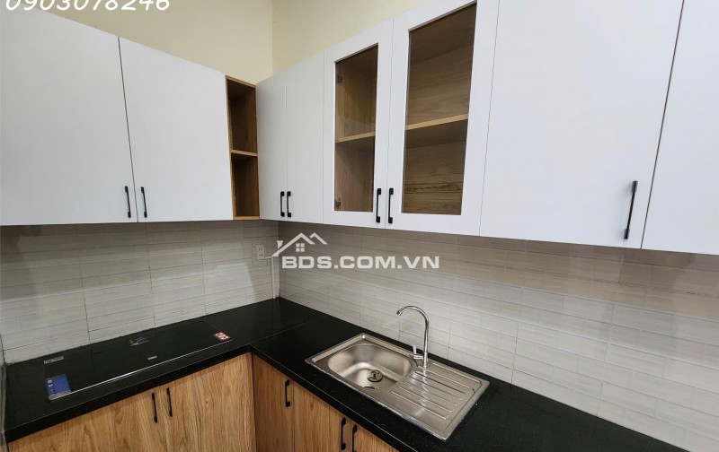 Cần bán nhà Vĩnh Hòa giá 3ty980 đường ô tô tránh nhau cách biển 700m